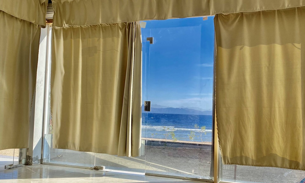 Dahab Apartment | مكان هادئ بأطلاله علي البحر مباشرة