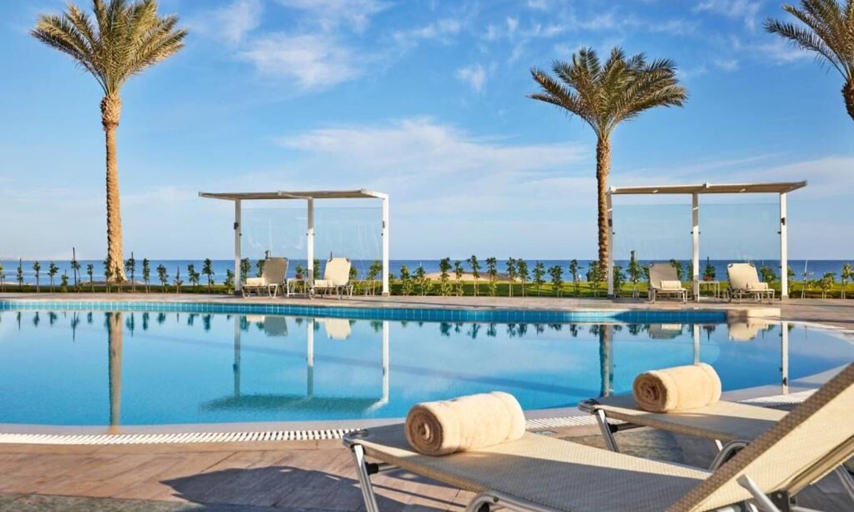 Port Ghalib Hotel | 2 Family Rooms w/Seaview l Waterpark, Spa, Pools & Beachfront Fun for All Ages