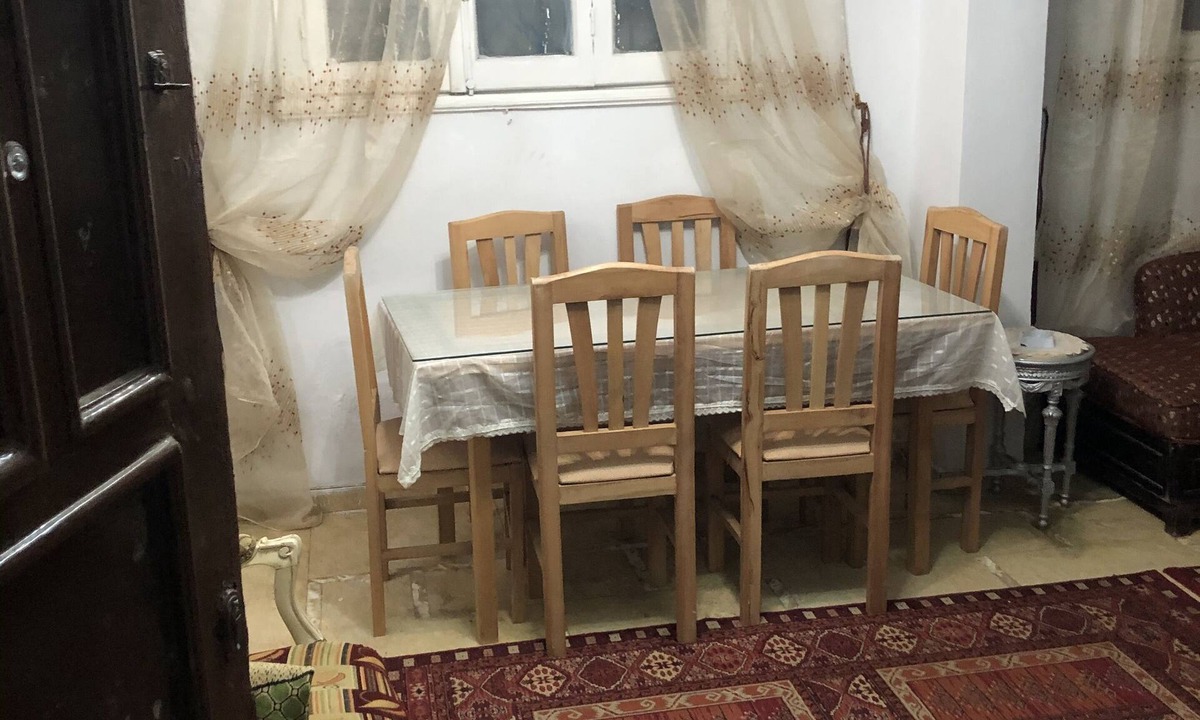 Bab Sharqi House | 2nd Building from Beach
