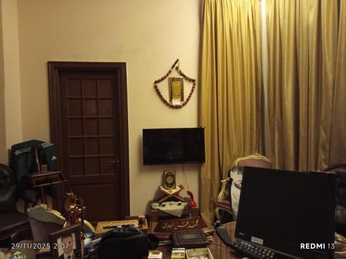 Pyramids Gardens House | Amazing location incalssic room pyramids giza besaid big mussm world