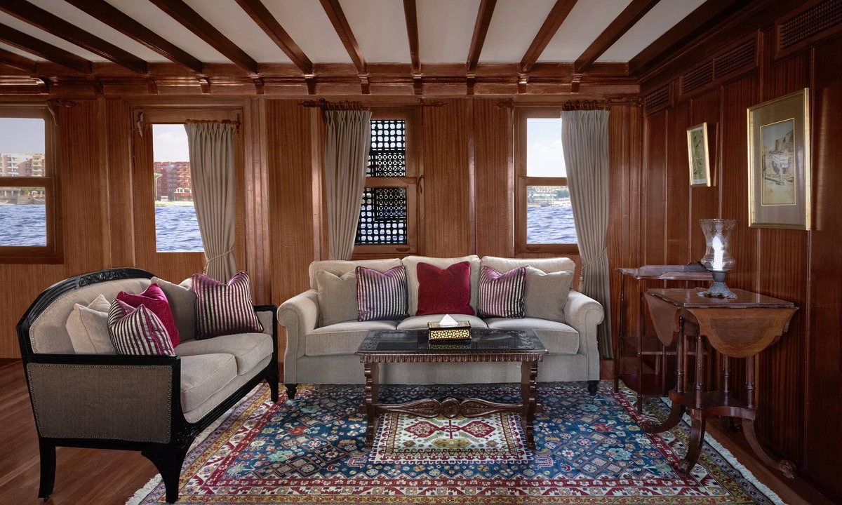 Luxor Boat Rental | Dahabeya Farouz El Nil II Nile Cruise
