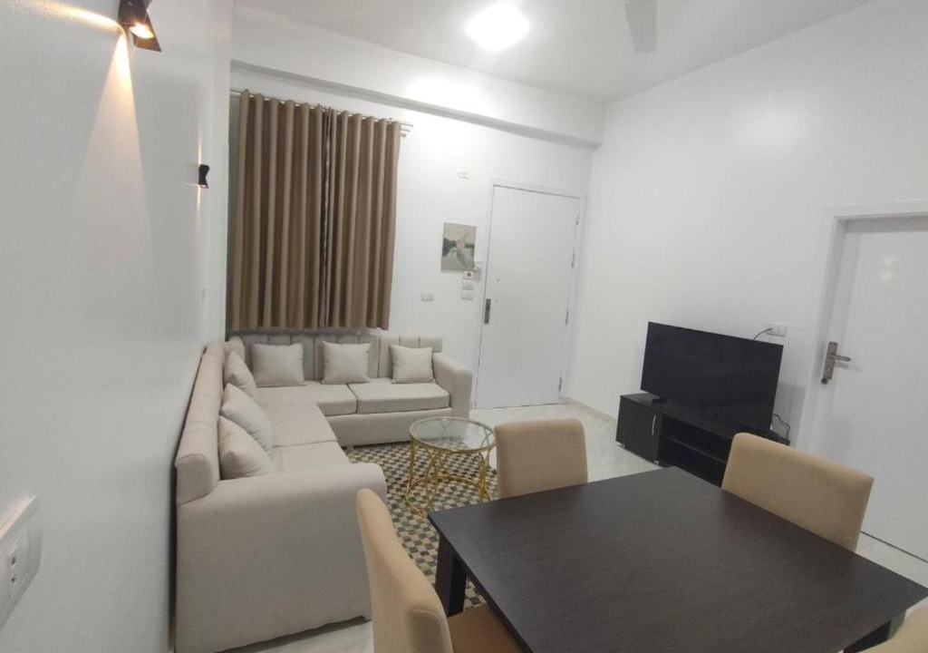 Luxor Apartment | Desert Daisy Spacious Garden Apartment 2BR