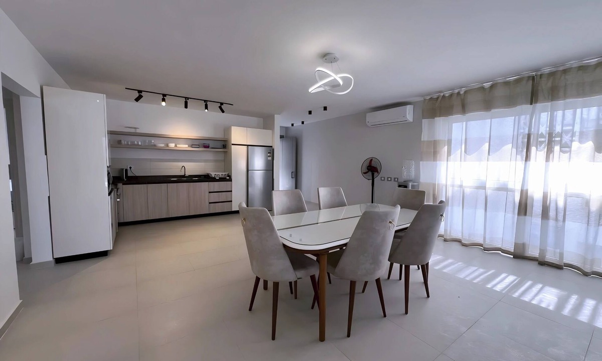 Alexandria - Mediterranean Coast Ski Chalet | Elegant 4-Bedroom Beachfront Chalet with WiFi & AC in Beautiful Fouka Bay