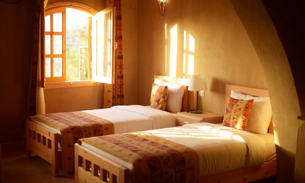 Luxor Hotel | Embrace Hotel