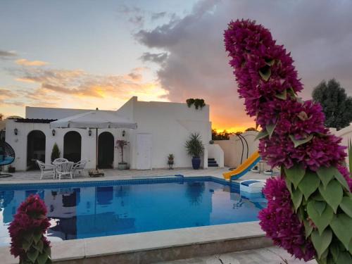 6th of October City Villa | Encanto getaway - Families & couples only