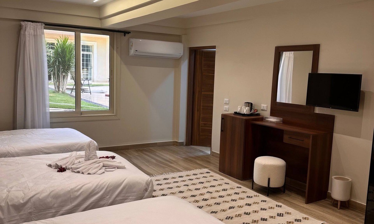 Giza Hotel | Giza palace hotel pyramids view