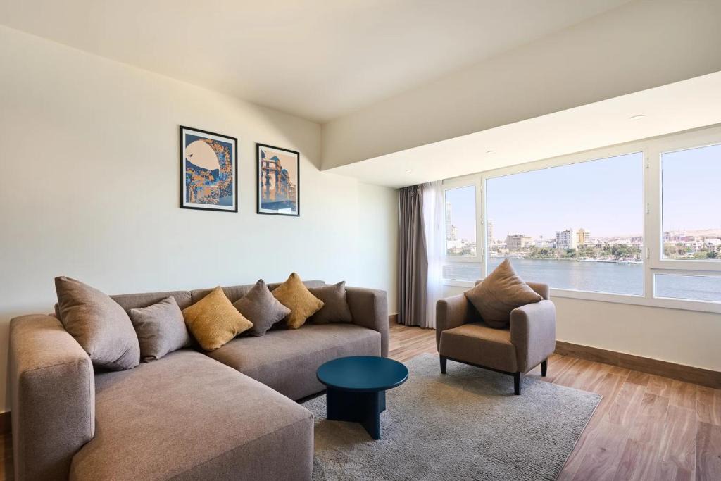 Oula Apartment | Giza Serviced Apartments By BlueKeys