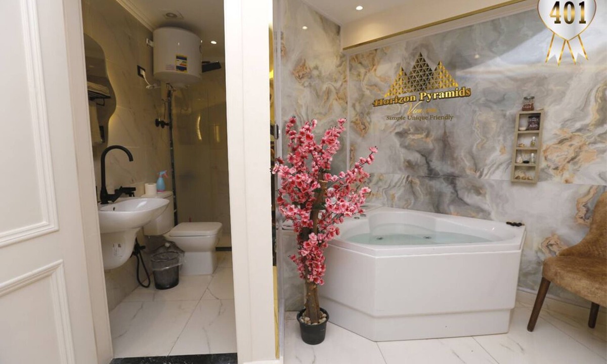 Giza Apartment | Horizon Pyramids View inn 5 bedroom with 5 bathroom