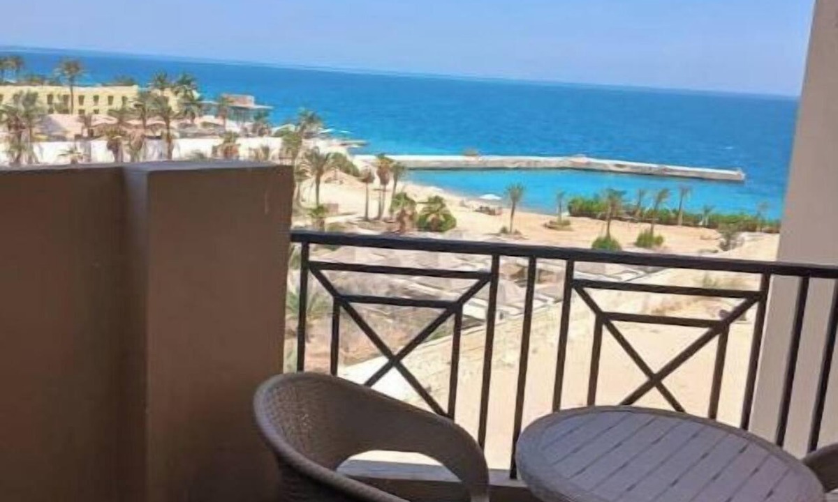 Dahar Apartment | Juliana Sea View 1BR - Balcony, Beach, Pool & Aqua