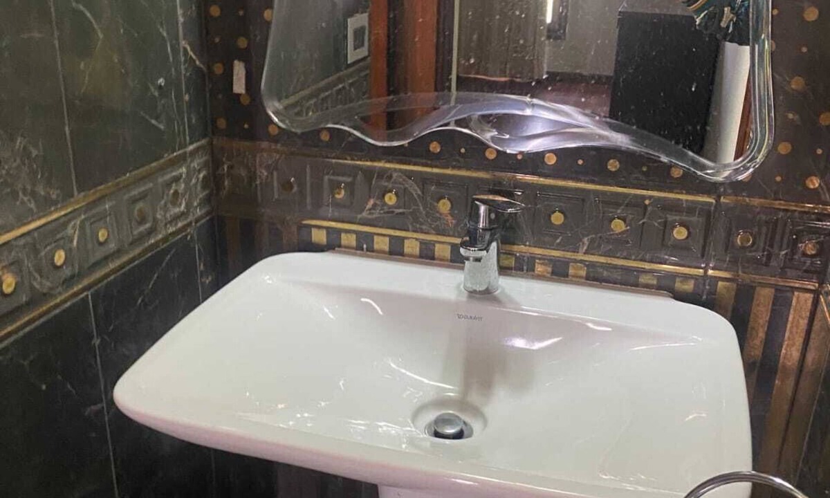 Sheikh Zayed City Apartment | Lovely 3-bedroom apartment with AC in El Sheikh Zayed