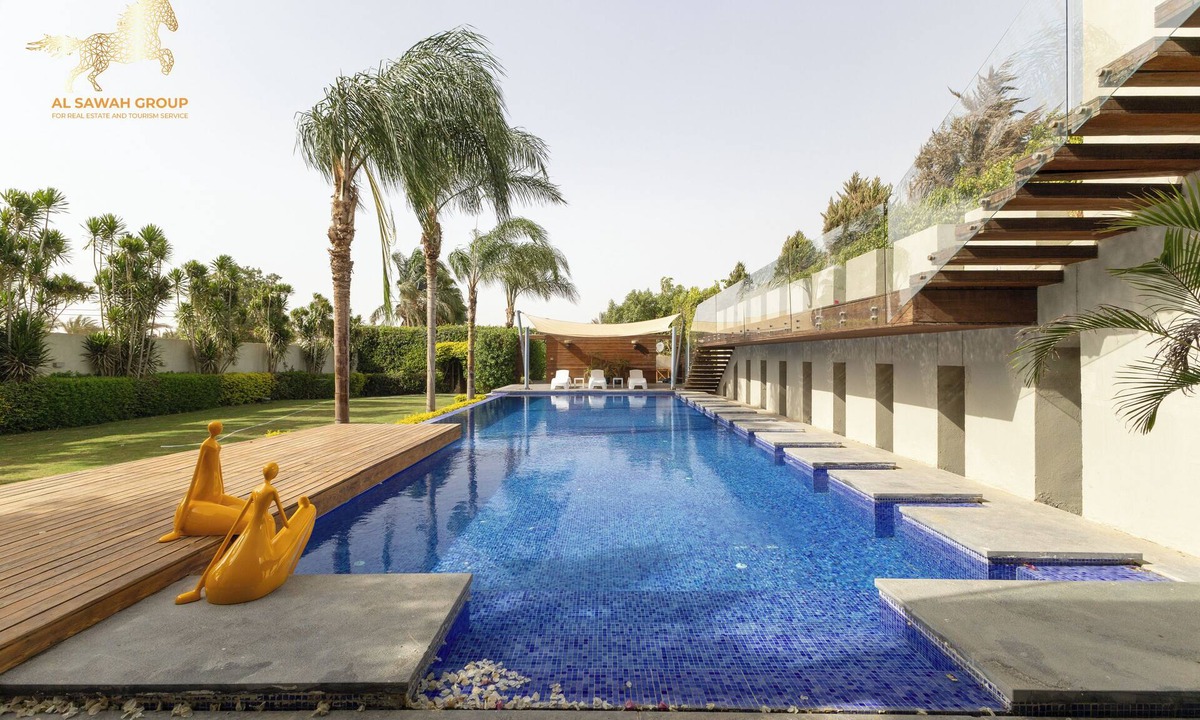 Sheikh Zayed City Other | Luxurious 5-bedroom castle in welcoming 6th October with private pool & garden