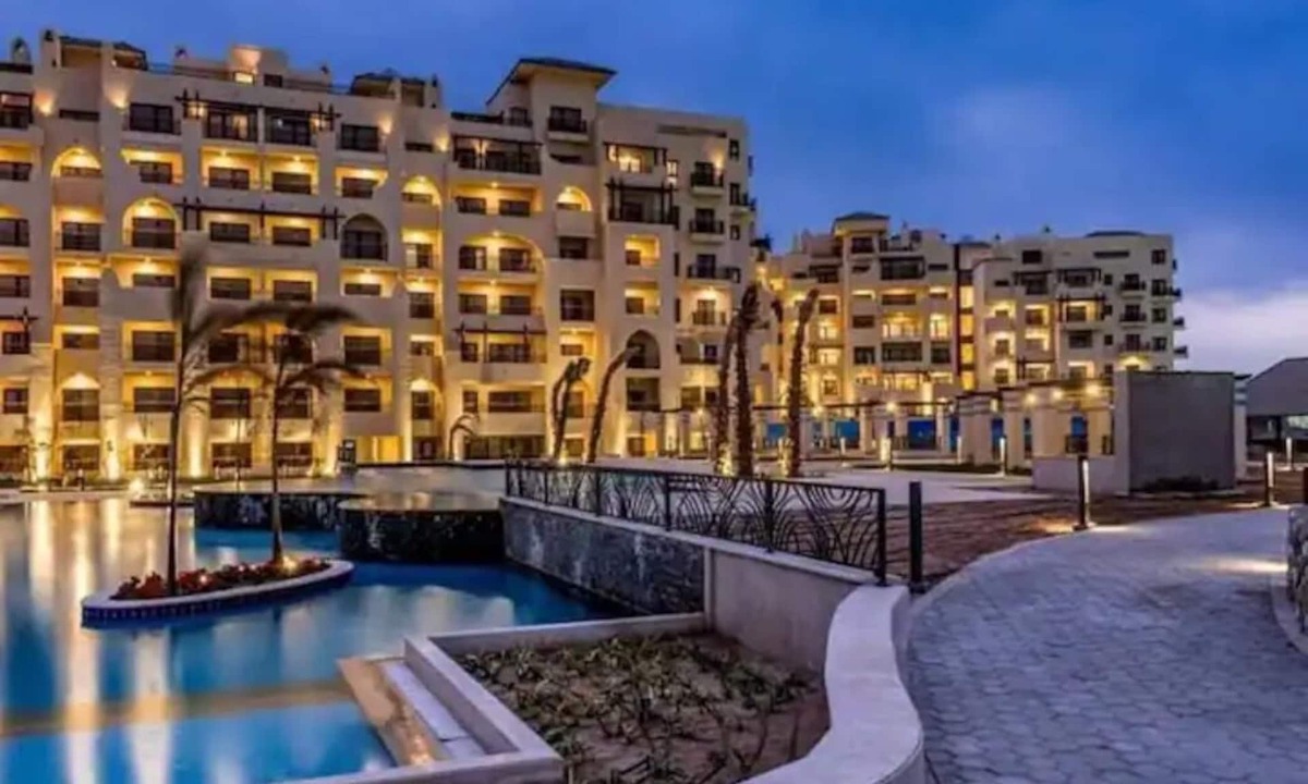 Dahar Condo | Luxury apartment in Aldau Heights 10301
