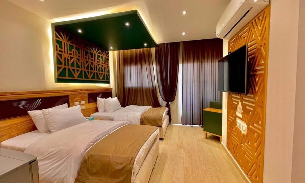 Al Haram Bed & Breakfast | Luxury rooms 5 min from Pyramids and 1 min from The grand museum
