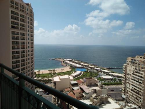 San Stifano Apartment | Luxury See View Apartment in San Stefano Grand Plaza