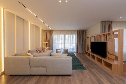 Cairo Apartment | Meraviglia - New Giza, 3BDR apartment by Kennah