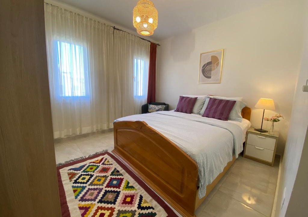 Zawiyat 'Abd al Mun'im House | Mountain View luxe chalet Ras elhikma families only