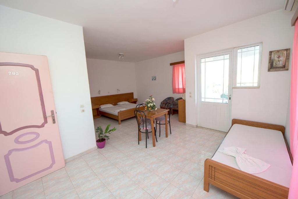 Faliraki Apartment | Old Windmill Studios