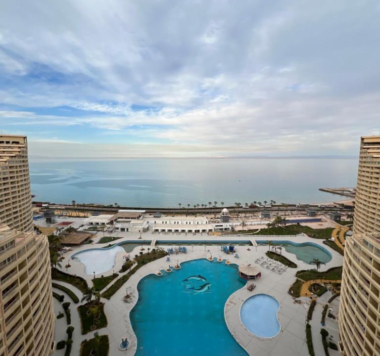 Ras Sudar Apartment | Porto Sokhna Pyramids Sea View Majestic