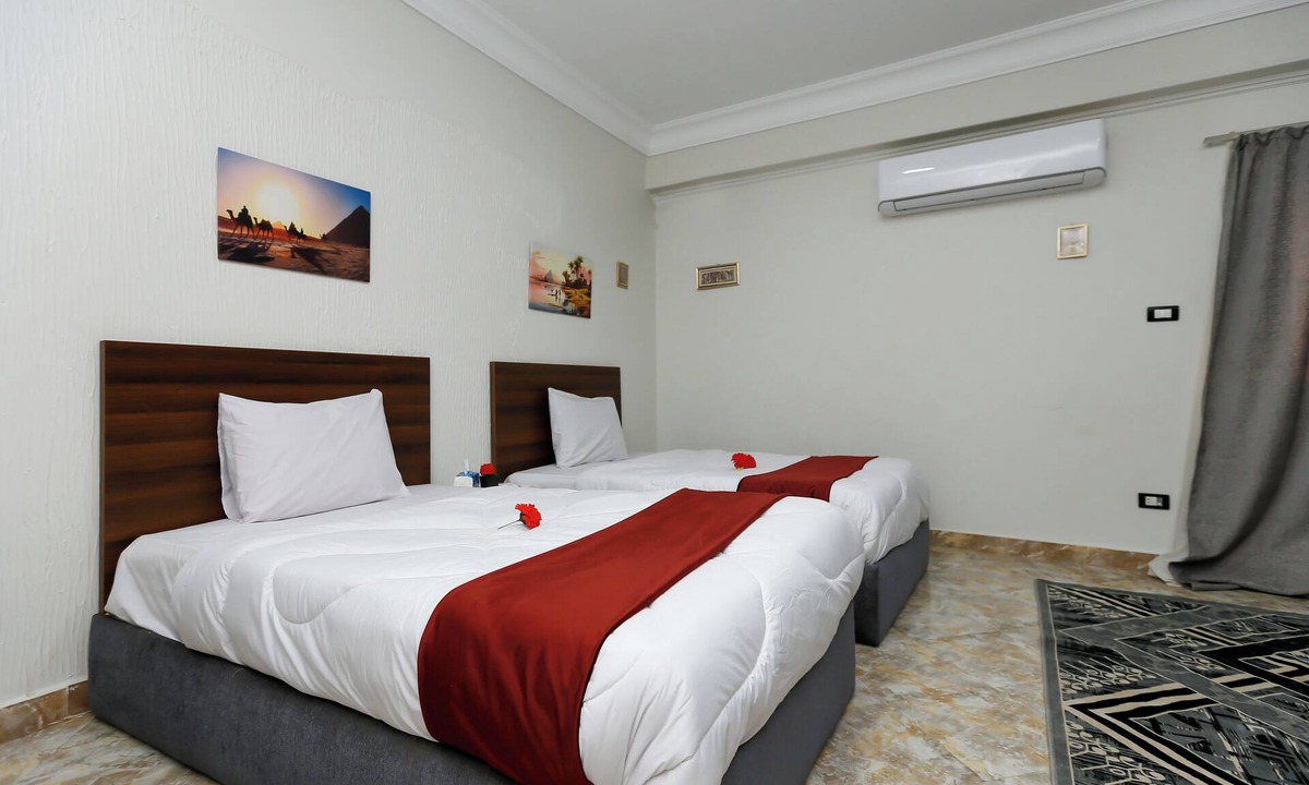 Giza Bed & Breakfast | Pyramids Sunlight Hotel