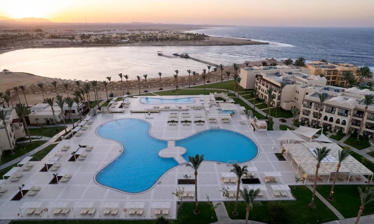 Port Ghalib Hotel | Red Sea Dive, Dine & Unwind: Yoga, Kids Club, Multiple Pools, Spa, Beachfront