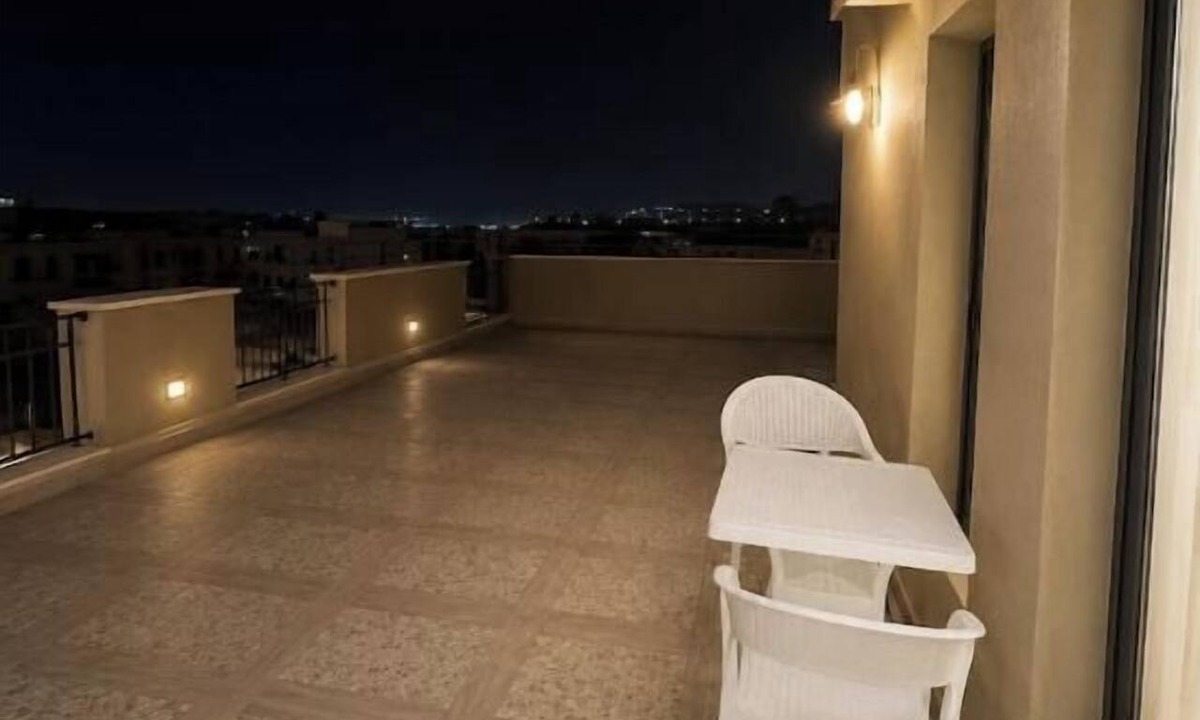 Sheikh Zayed City Apartment | Rooftop studio in Westtown for young people and families
