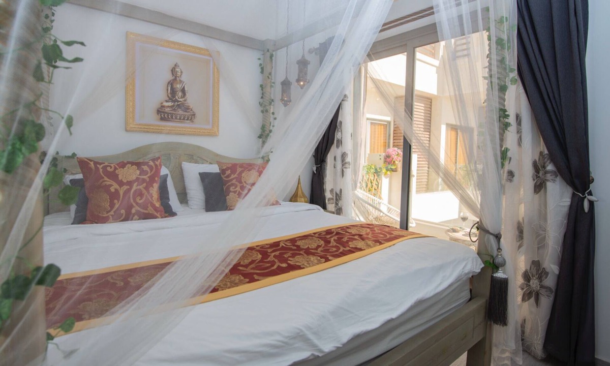 Dahar Apartment | Sea View Suite Sleeps 2 with Parking