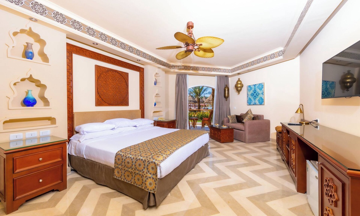 Al Mamsha El Seyahi Hotel | Siva Grand Beach