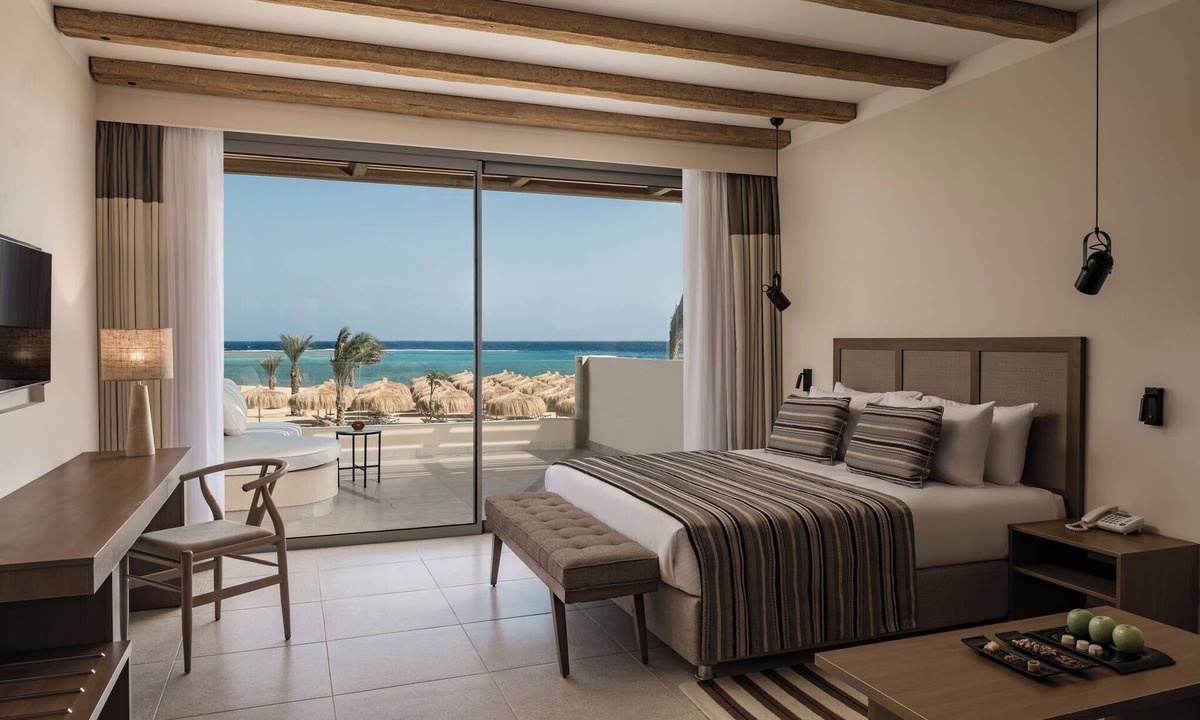 Port Ghalib Hotel | Stunning Deluxe Room Perfect for Peaceful Beachside Family Retreats