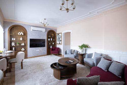 Zamalek Apartment | Sunny Designer Zamalek 2 Bedrooms Apartment With Nile View