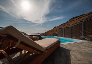 Epithea Suites Kythnos 4 με ιδιωτική πισίνα in Kithnos