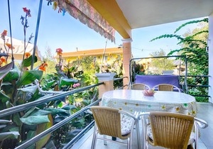Kostas Ferienwohnung 10 - 300m vom Agios Georgios Strand entfernt in Agios Georgios Pagon