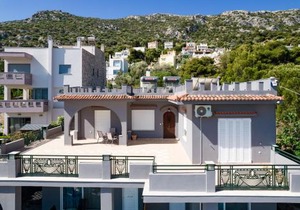 MTC-D Apartments by the Sea and Airport in Porto Rafti