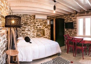 Stone House -Imarkellis Boutique Villas in Tinos