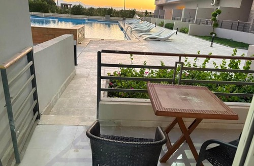 Al Mamsha El Seyahi Apartment | الشلالات