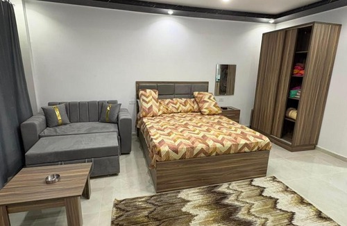 Al Mamsha El Seyahi Apartment | الشلالات