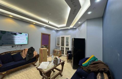 Badr Apartment | بالقرب من مدينتي شقه مميزه جديده ثلاث غرف وحمامين