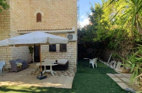 New Cairo Ski Chalet | شاليه مارينا ارضي بحديقة خاصة غرفتين