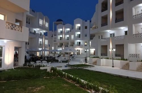 Al-Hammam Resort | قرية سانتورينى
