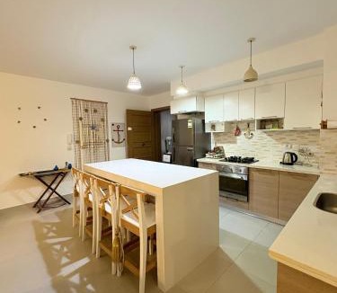 Shurtah al-Dakhlah House | 2 bedrooms for rent in marassi