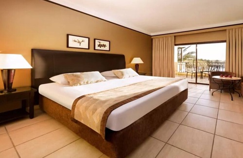Port Ghalib Hotel | 2 Family Rooms w/Seaview l Waterpark, Spa, Pools & Beachfront Fun for All Ages