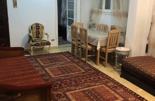 Bab Sharqi House | 2nd Building from Beach