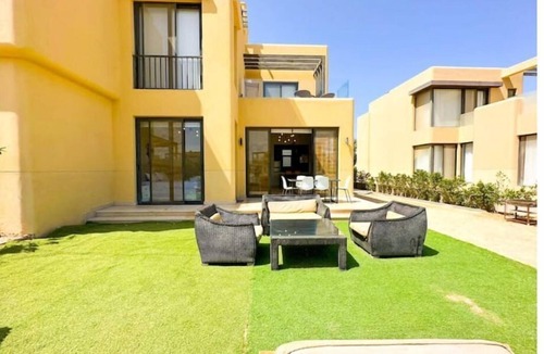 Dahar House | 3-BR Duplex/Sharing pool