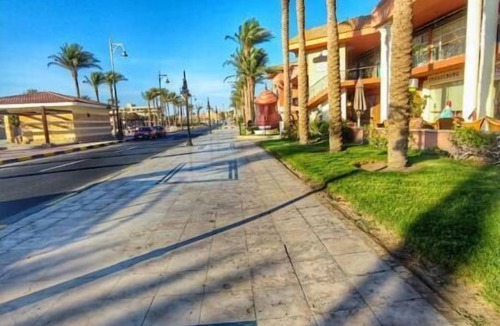 Dahar House | 3 BR Villa W/beach access