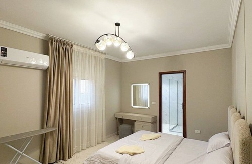 As-Sayidah Zaynab Apartment | 3BRs Magnificent City Center Tranquil Apartment