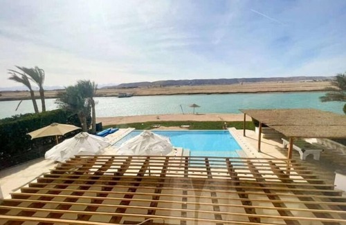 Dahar House | 4BR/Villa/private pool