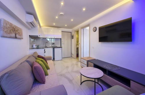 Paralia Apartment | 5 - IFESTOS Suite by SDR