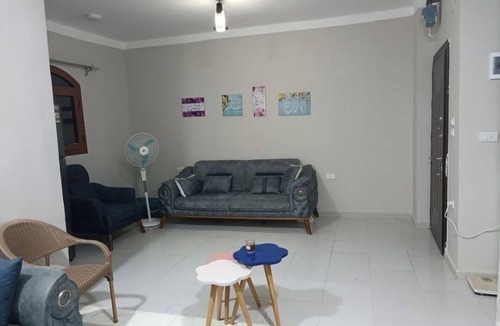 Dahar House | 5 minutes on foot near City Center. 4th floor with elevator.