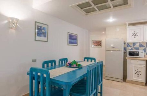 Al Mamsha El Seyahi Apartment | Abutig Marina flat ground floor