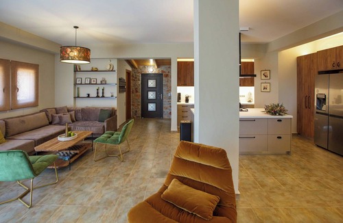 Melissopetra House | Aether Panorama Pool Retreat