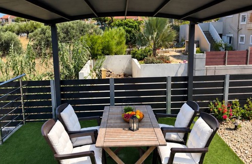 Vathianos Kampos House | Amberstone Traditional Villa with Sea View,Private pool and 3 Bedrooms